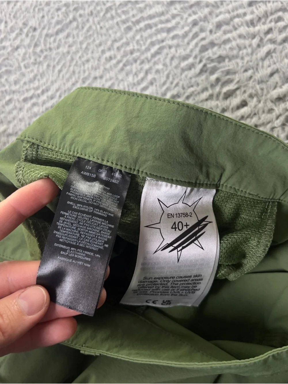 Columbia Titanium Convertible Pants Womens 20W Green Lightweight Outdoors Hiking - Picture 12 of 15